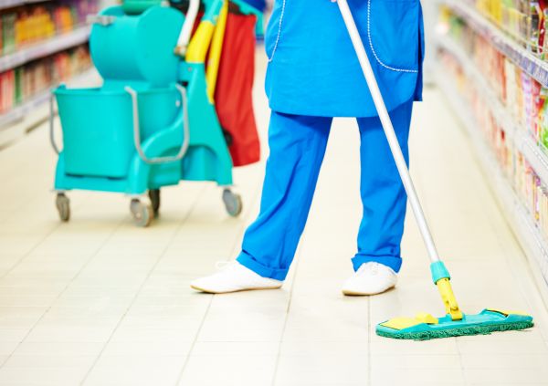 Retail Store Cleaning